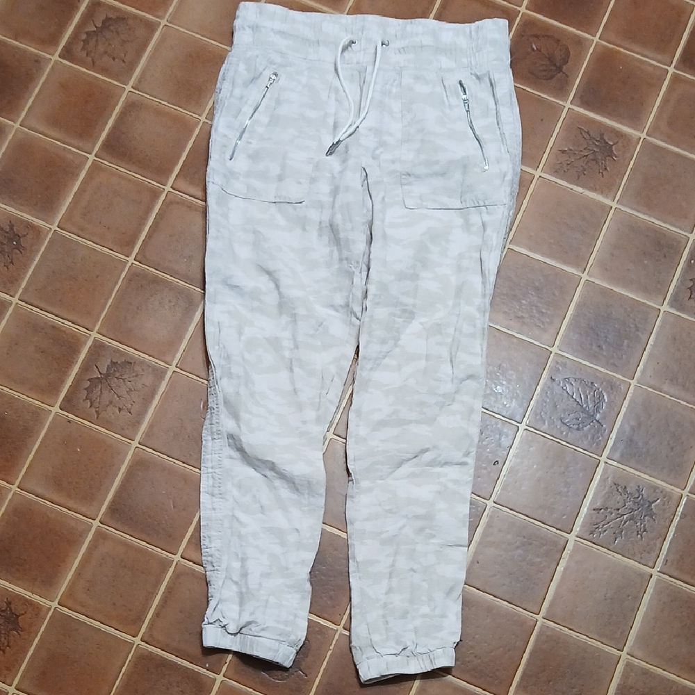 Athleta Cabo Tide Linen Jogger